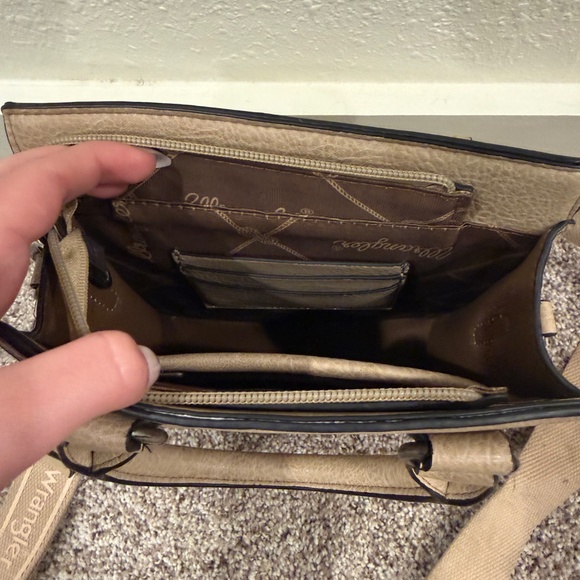 Wrangler North South Mini Tote/Crossbody Bag - Beige & Black - Picture 4 of 4